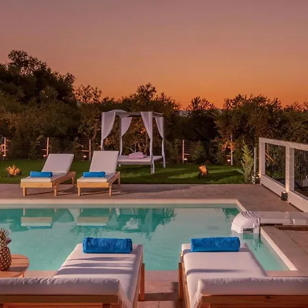 Farao Villa Kypseli