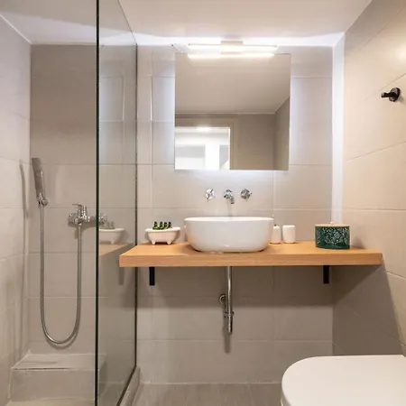 Farao With Private Pool, By Zantewize *