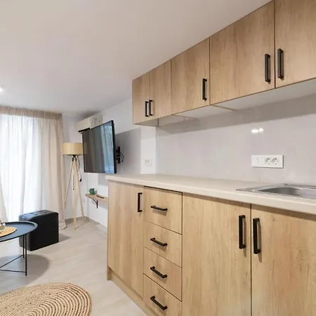 Farao With Private Pool, By Zantewize Villa Kypseli