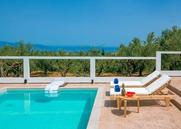 Farao With Private Pool, By Zantewize וילה Kypseli